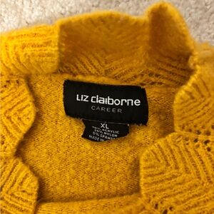 Liz Claibrone - Mustard Yellow Sweater